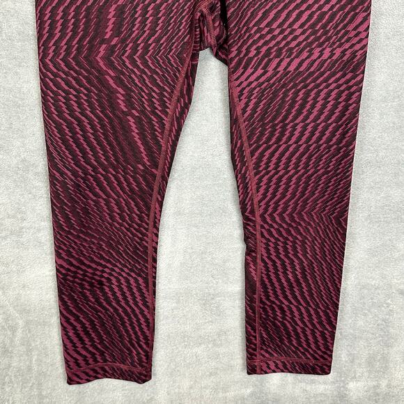 Lululemon Wunder Under Leggings Womens 6 Maroon Black Geo Cropped Stretch Active - Picture 3 of 12